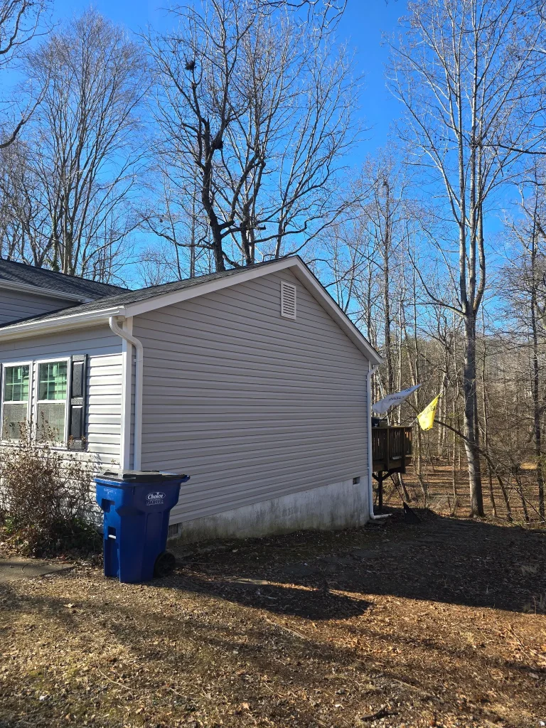 Side view of a one-story home in Stafford, VA